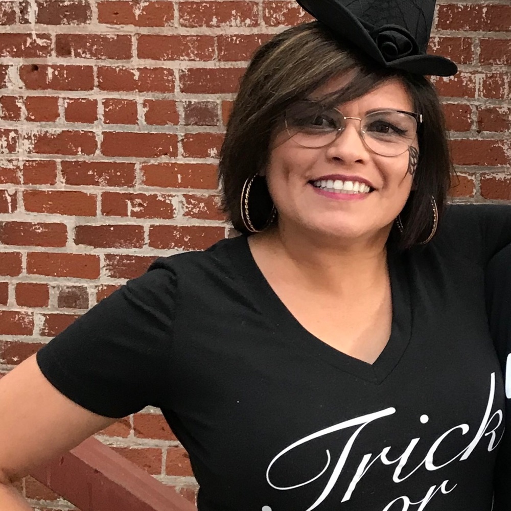 Meet your Posher, Maria